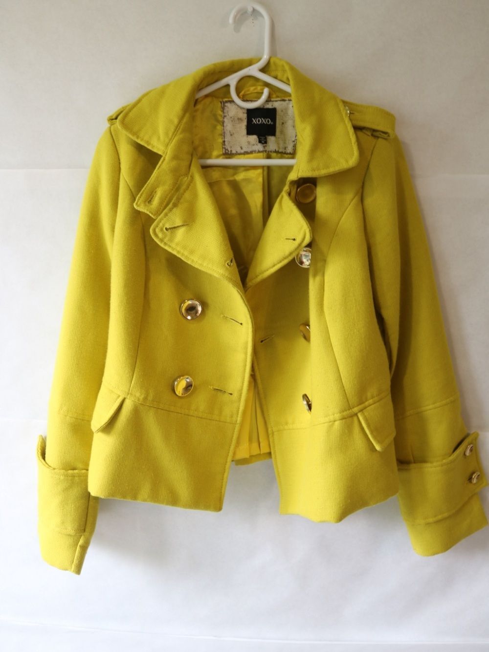 Y2K Early 2000s XOXO Women's Medium Double-Breasted Peacoat Jacket in Yellow - Picture 3 of 15
